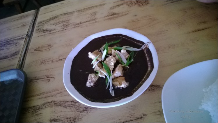 Pareng Vic's Crispy Dinuguan